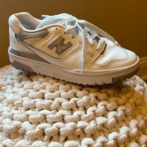 NEW BALANCE 550